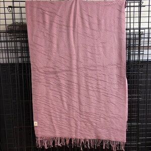 Pretty Persuasions Dusty Rose Ribbed Knit Scarf